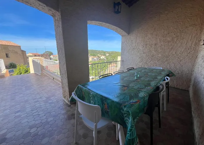 A Chjusella Reparata Di Balagna A 5kms Des Plages